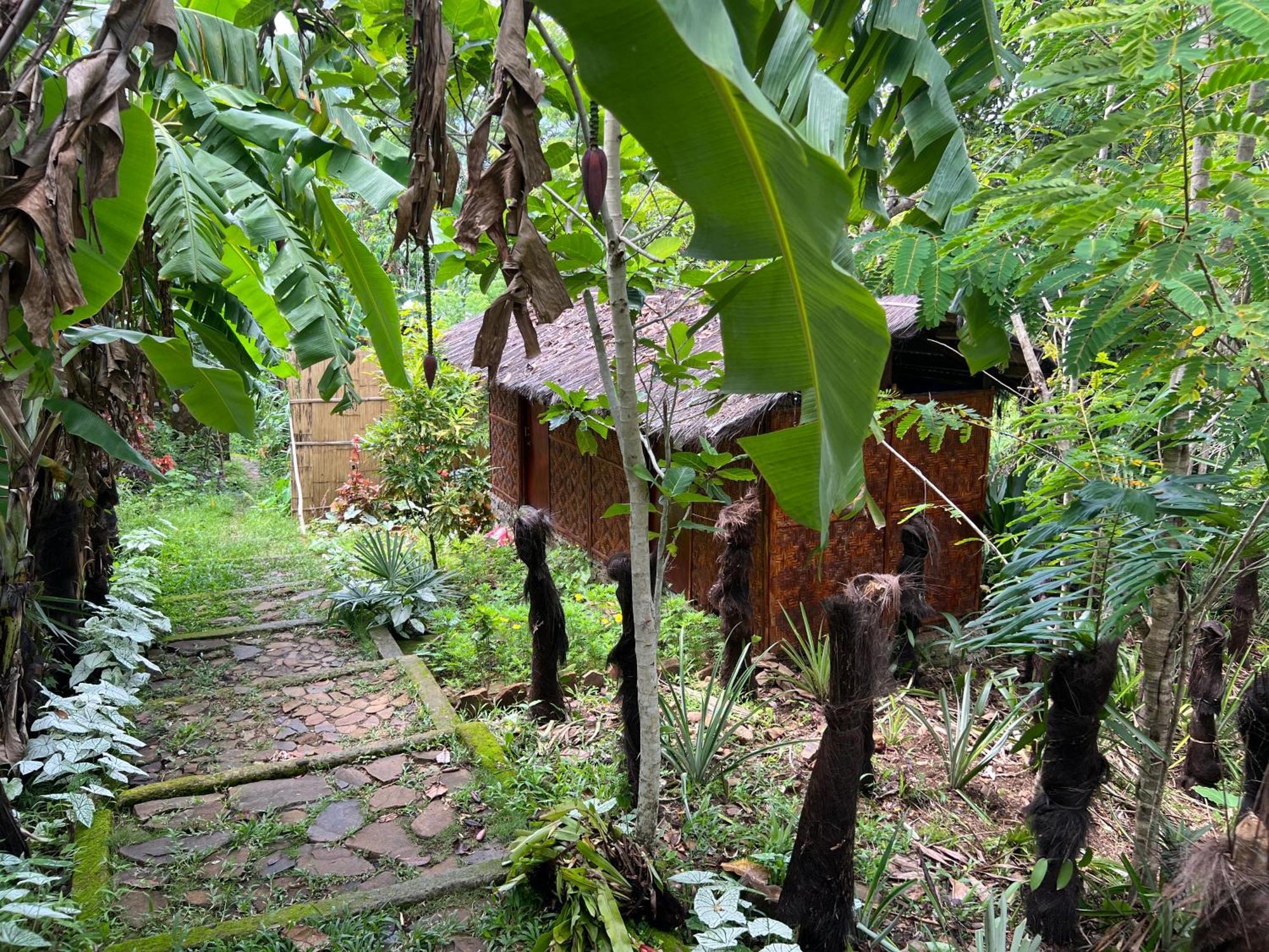 Sten Lodge Eco Homestay Labuan Bajo Eksteriør billede